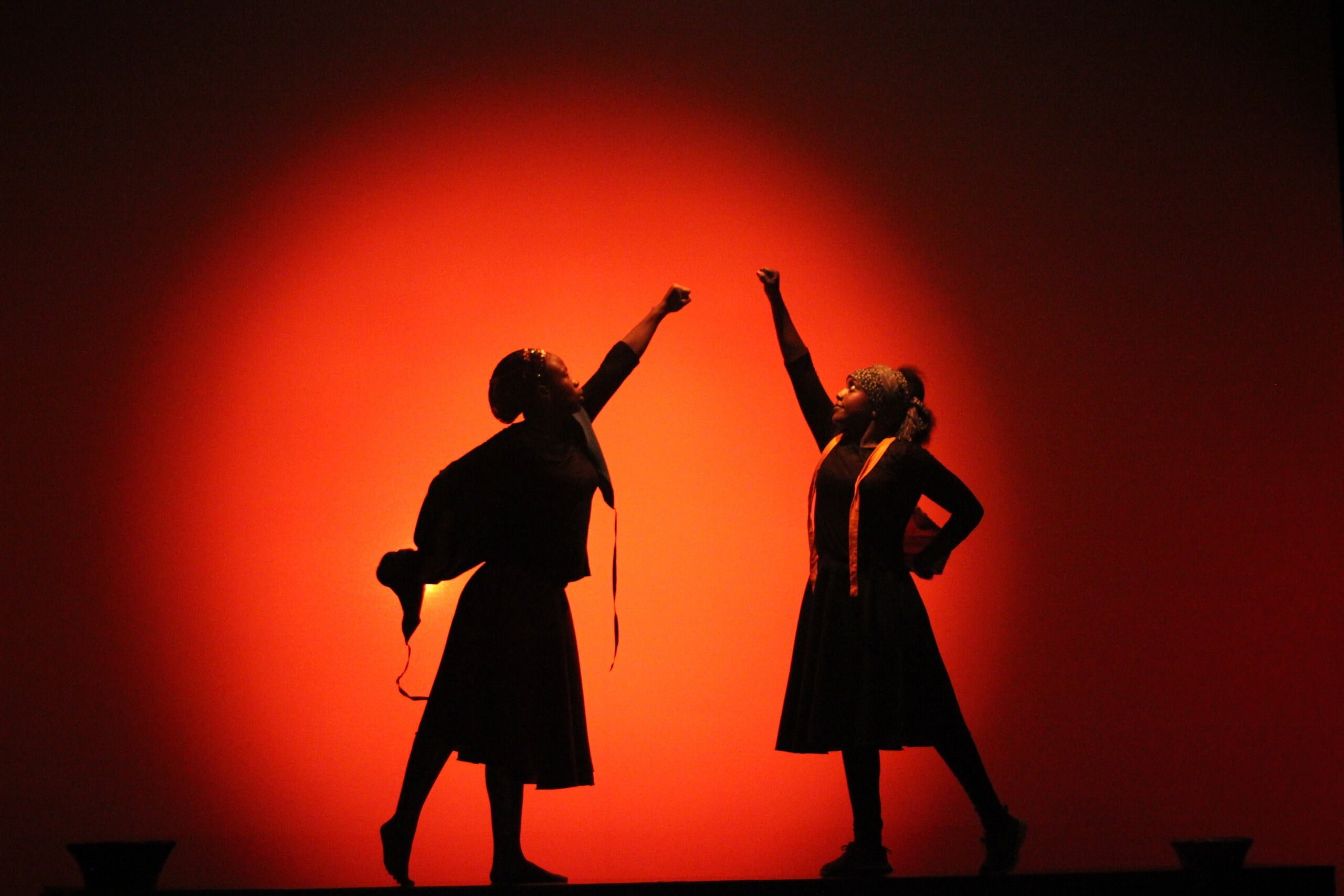 Niki Tsappos & Thoko Sidiya (SE/ZA) | Side2Side